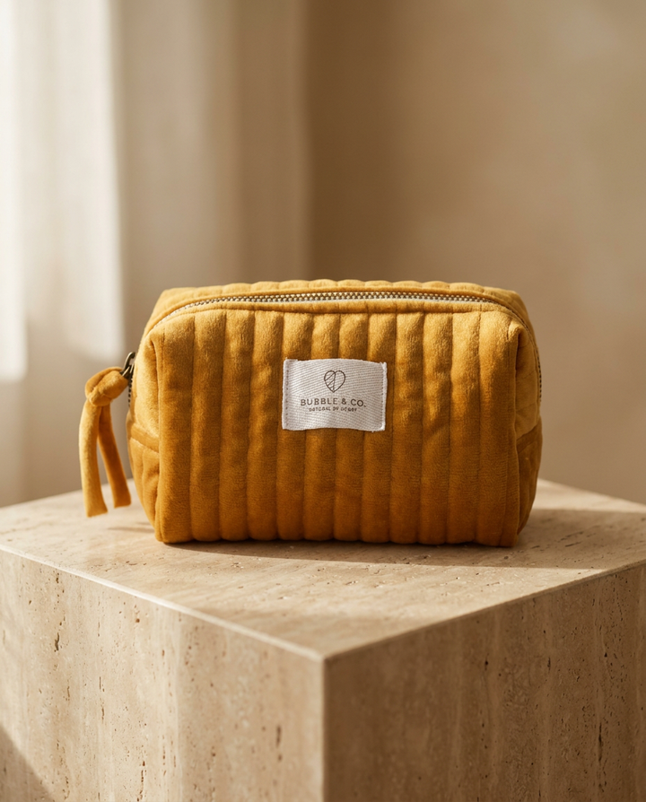 Necessaire Veludo Ouro P
