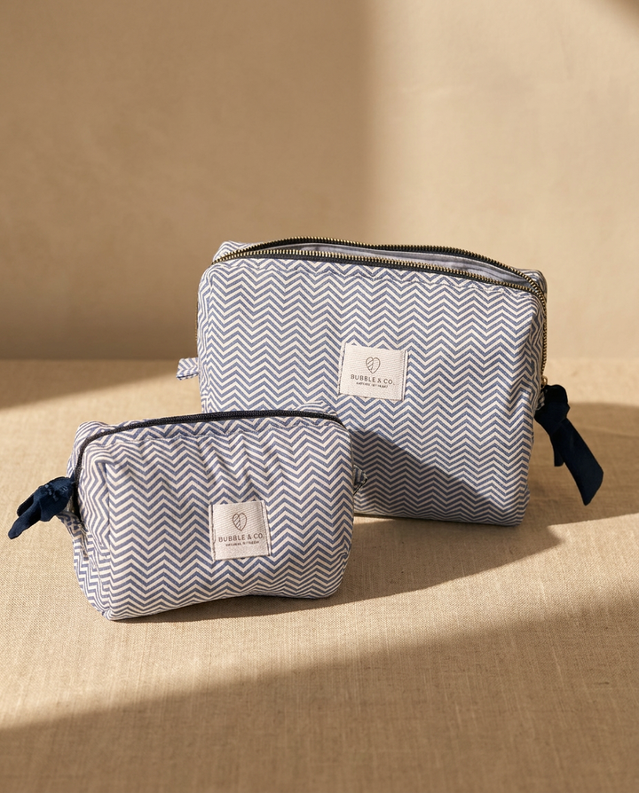 Necessaire Chevron Azul e Branco G
